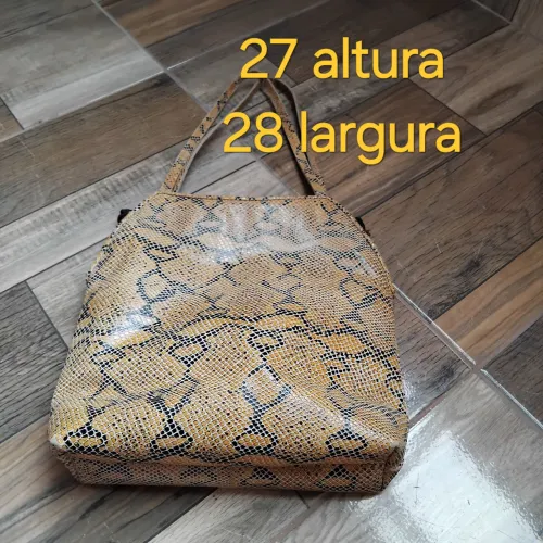 Bolsa de couro stiletto