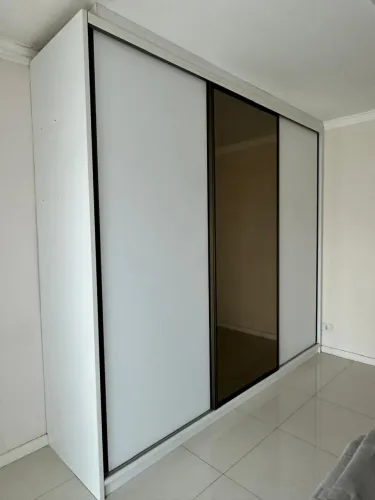 Guarda roupa