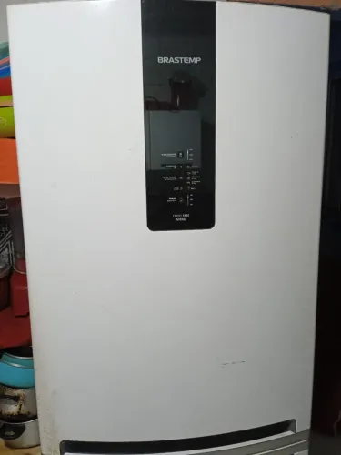 Vendo geladeira Brastemp