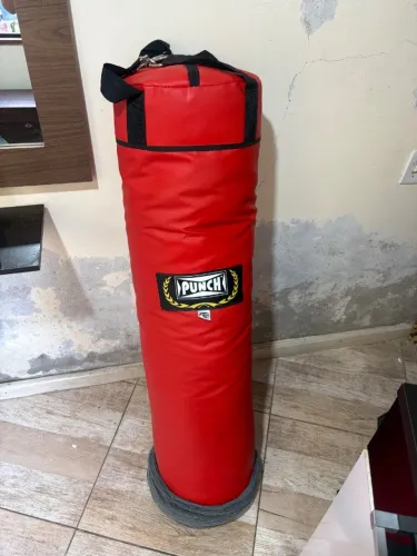 Saco de pancada em couro Punch - 1,20m