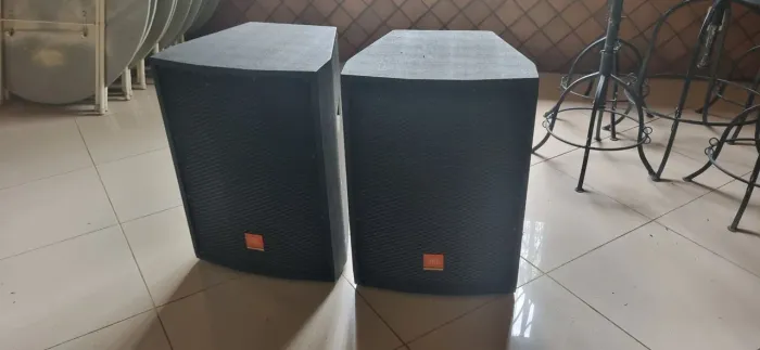 Caixa JBL Passiva