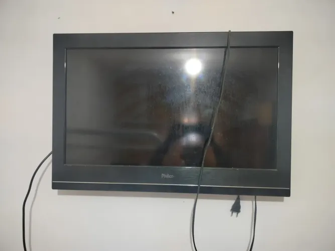 TV Philco 32"
