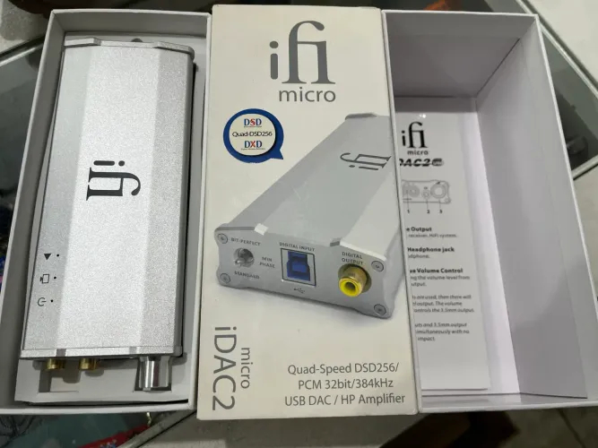 iFi Audio Micro iDAC2, um conversor digital-analógico (DAC) USB de alta resolução