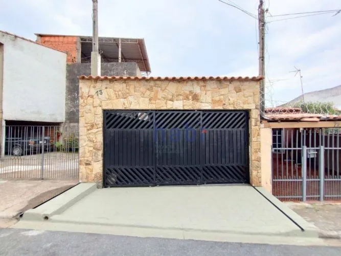 Casa com 2 dormitórios à venda, 200 m² por R$ 330.000,00 - Jardim São Pedro - Votorantim/S
