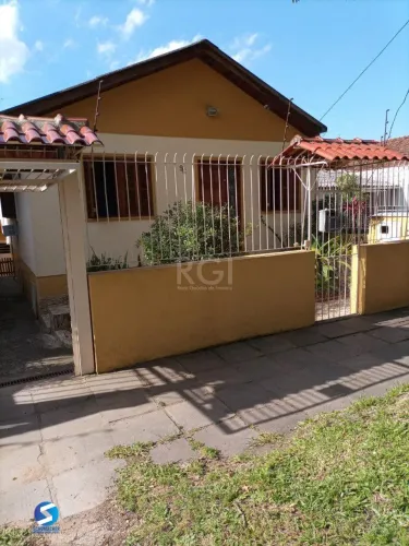 Casa para Venda - 200m², 4 dormitórios, 2 vagas - Vila Ipiranga