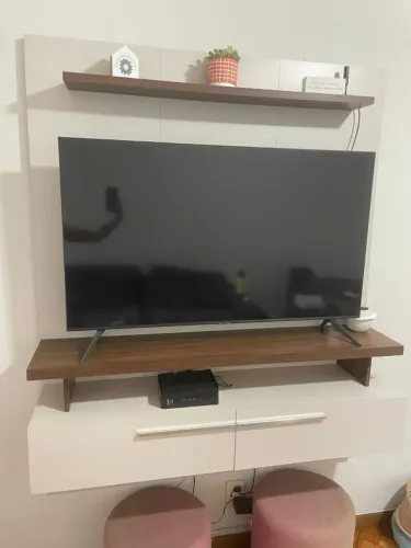 Painel Home para TV até 60 Polegadas 2 Portas e Prateleira