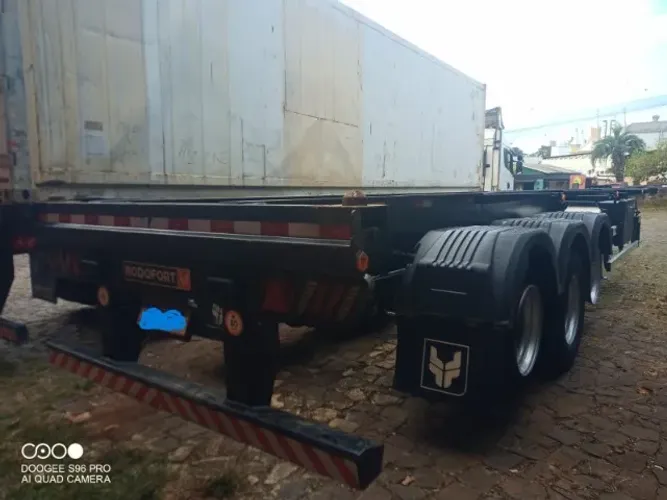 CARRETA PORTA CONTAINER RODOFORT 40 PÉS 4 PINOS 2022