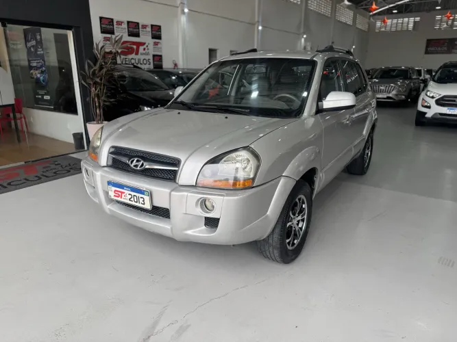 Hyundai Tucson 2.0 16V Aut. 2013
