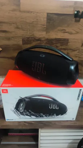 JBL bombox 3