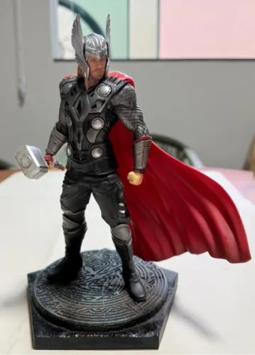 Thor Deluxe 1/10 Exclusivo Ccxp Iron Studios