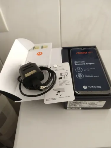 Celular Motorola E6i 