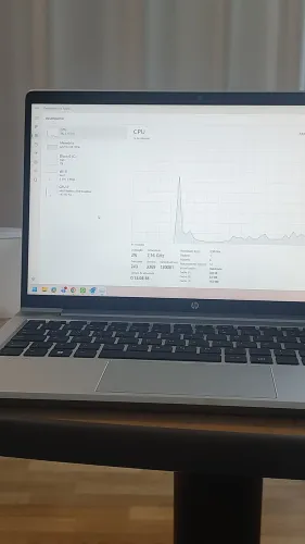 HP Probook G9 - Novíssimo 