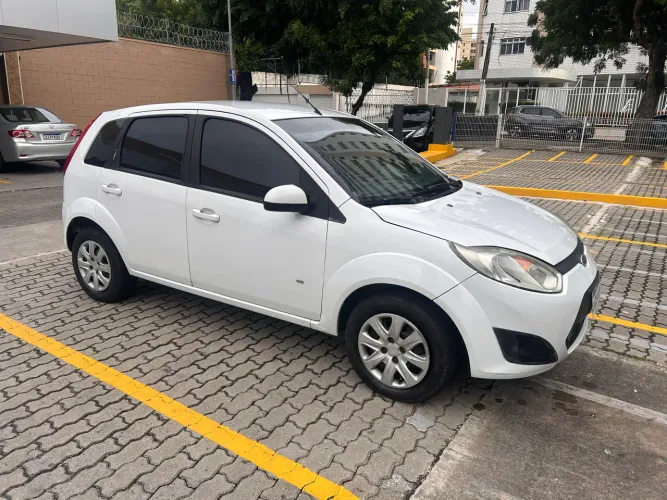 Ford Fiesta 1.0 8V Flex/class 1.0 8V Flex 5P 2014