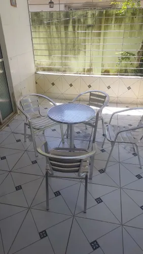 Mesa de aluminio