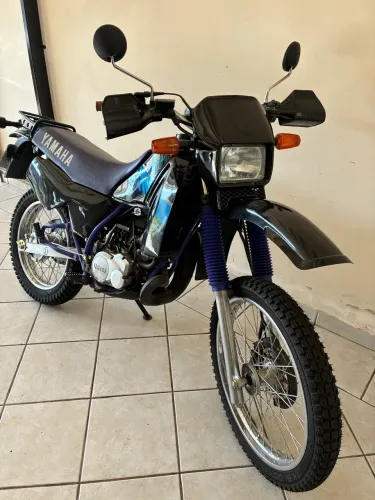 Dt 200 placa preta