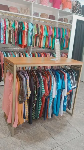Vendo balcão colmeia loja centro novo ...650