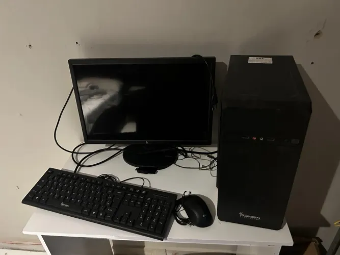Vende-se computador 