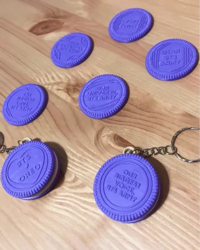 Chaveiro OREO x BTS para ARMYs