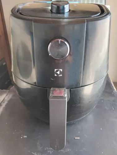 Air fryer Eletrolux 1400w/127v