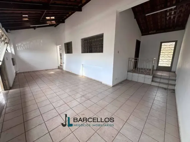 Casa à Venda - Vila Santa Cruz