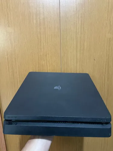 Ps4 Slim 1TB + jogos