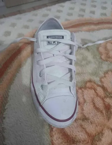 Tênis allstar couro