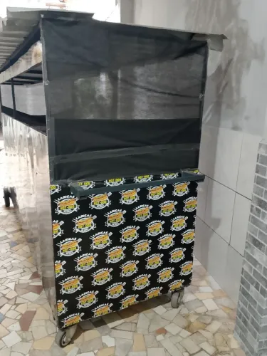 Vendo treiler para lanches  de 3 metros com 1 de largura 