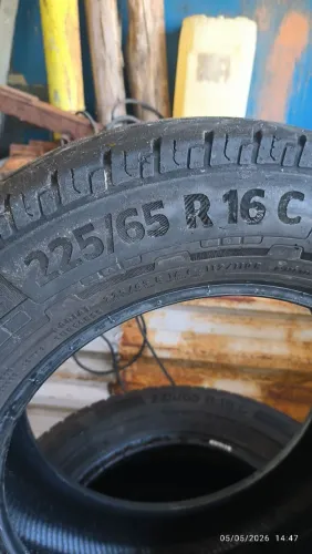 Pneus continental 225-65/16