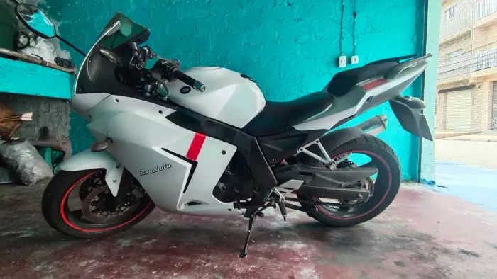 Dafra roadwin 250 R - R$ 6.000