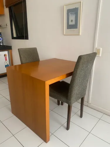 Mesa multi uso para 2 pessoas 