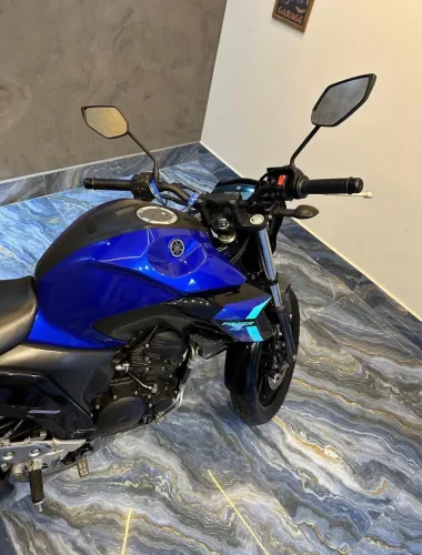 Vende-se Fz25 2024/2024