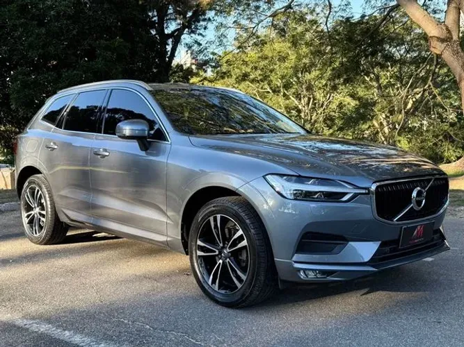 Volvo XC 60 T-5 Momentum 2.0 245cv FWD 5P 2020