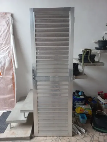 Porta de aluminio