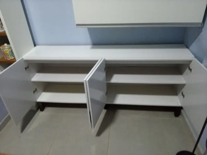Buffet branco