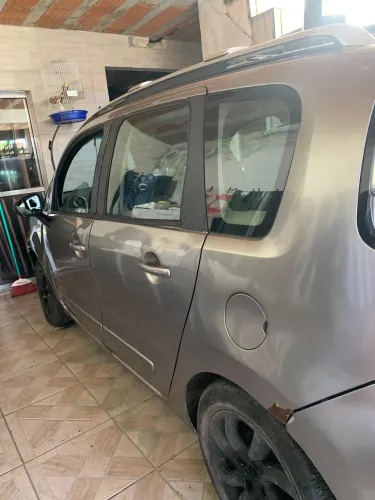 Citroen C3 Picasso GLX 1.6 Flex 16V 5P Aut. 2012