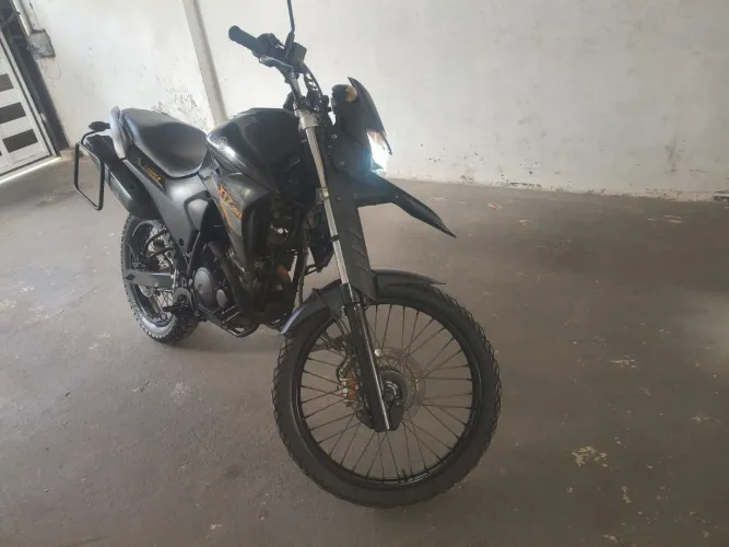 YAMAHA XTZ 250 LANDER
