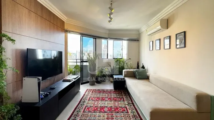 Apartamento à venda com 3 quartos próximo ao Shopping Beiramar no Centro - Florianópolis -