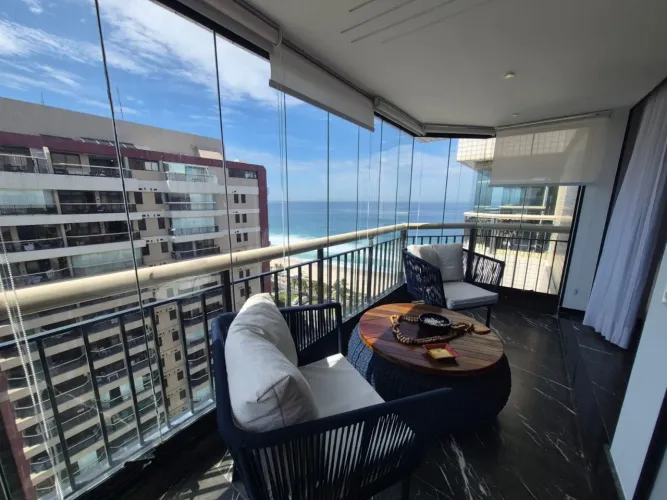 Cobertura para Venda em Rio de Janeiro, BARRA DA TIJUCA, 3 dormitórios, 1 suíte, 2 banheir