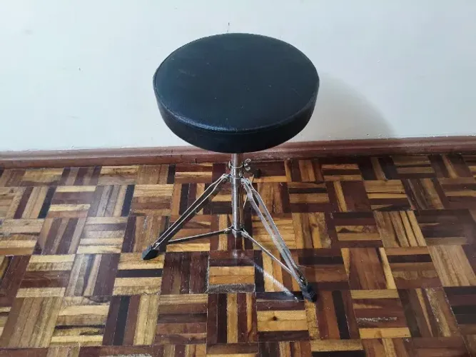Banco Premium com Pés Duplos
