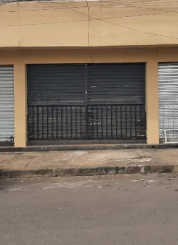Aluga-se Loja na ADE de Águas ao Lado do Riacho Fundo I <br>