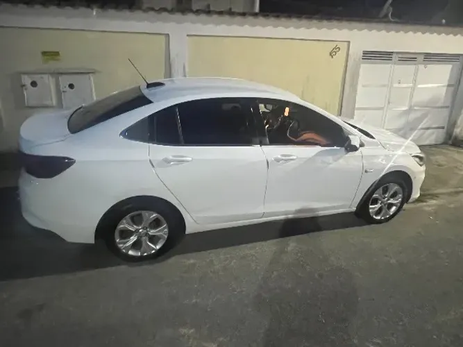 Chevrolet Onix Sedan Plus Premier 1.0 12V TB Flex Aut. 4P 2020