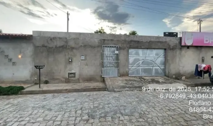 Casa em Meladão - Floriano/PI