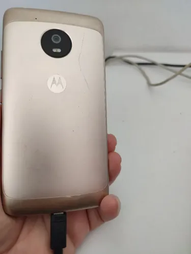 Moto G (5th gen)