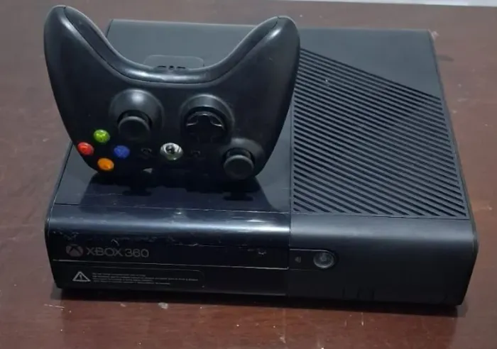 Xbox 360 super slim desblokeado LTU completo
