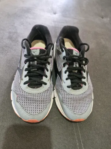 Tenis mizuno N°35