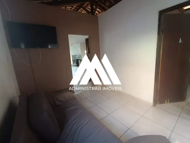 Vendo casa em Itaúna em excelente localização!