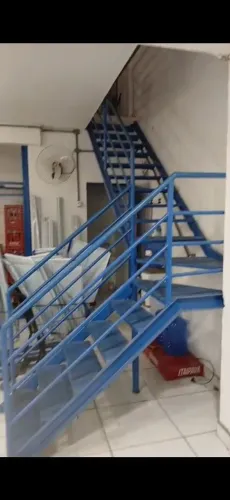 Escada de ferro 