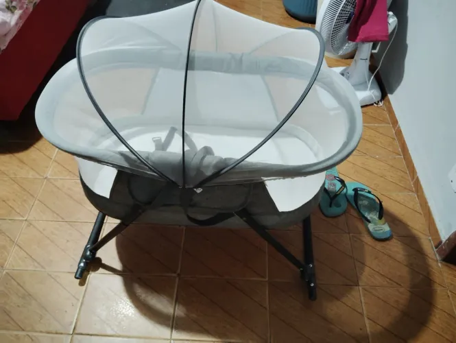 Mini berço Moisés portátil
