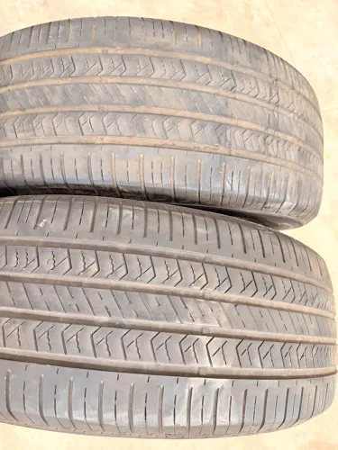 2 pneus importado aro 18. Hilux - S10 - Triton