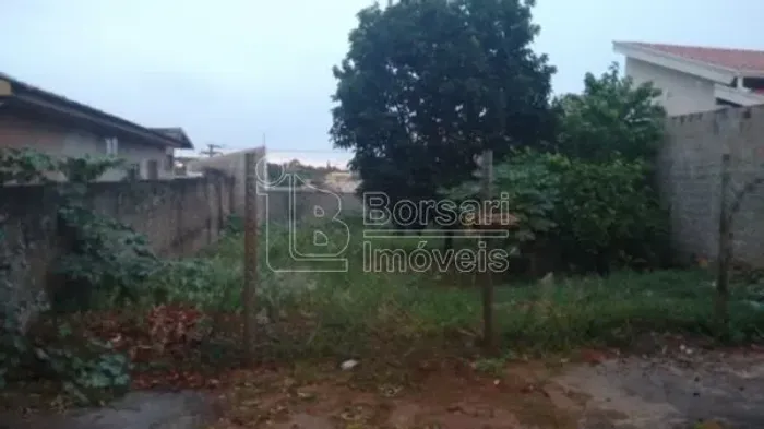Venda de Terreno / Padrão na cidade de Araraquara
